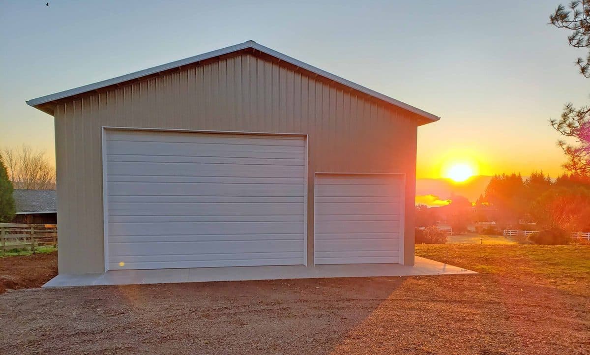 Post-frame garage and storage building by Locke Buildings